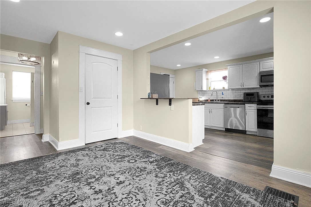 707 E 6th Avenue, Lancaster, Ohio image 6