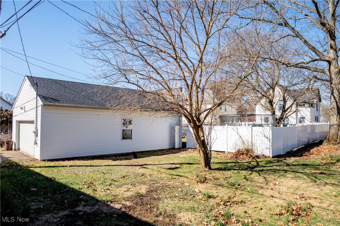 438 S Fourth St, Coshocton, Ohio image 30