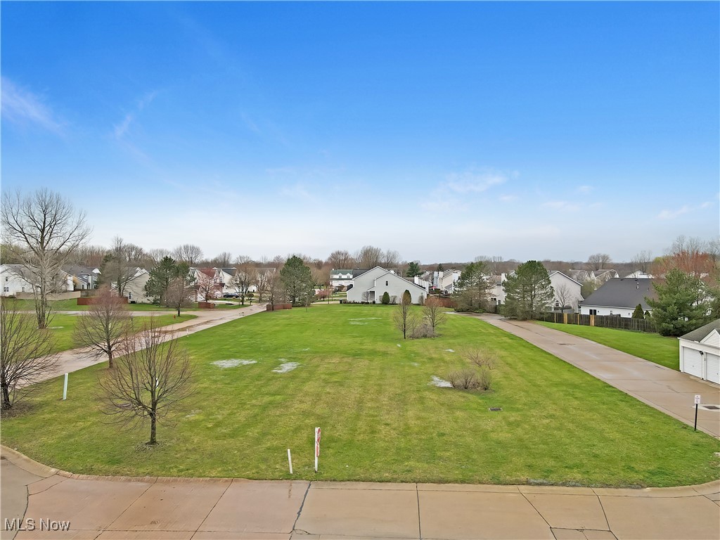 23003 Chandlers Lane #339, Olmsted Falls, Ohio image 12
