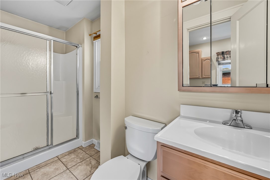 Warren Realty & Inv Cos Fairm - Residential