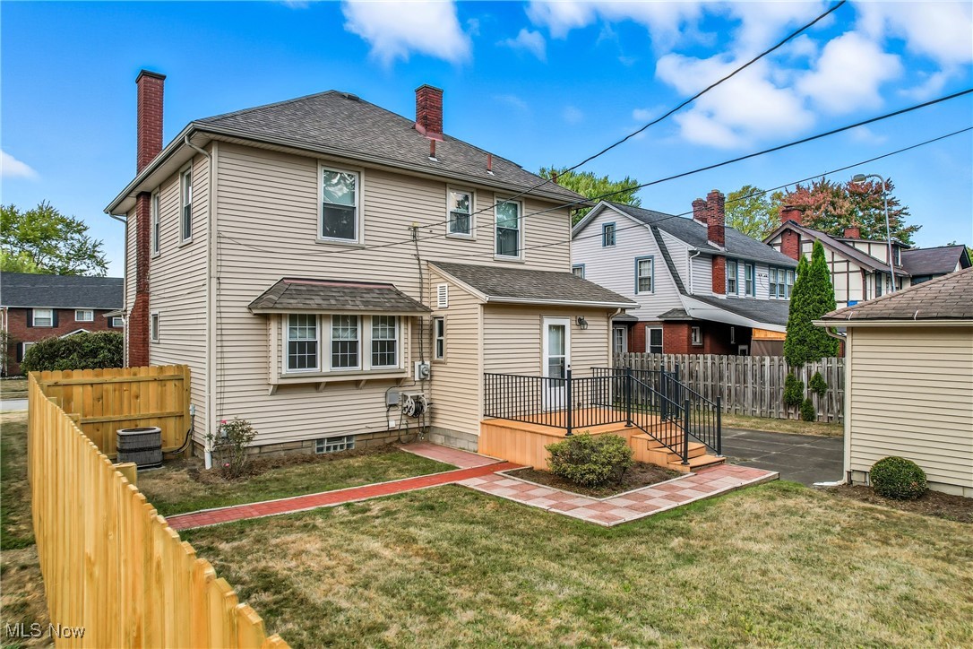 Warren Realty & Inv Cos Fairm - Residential