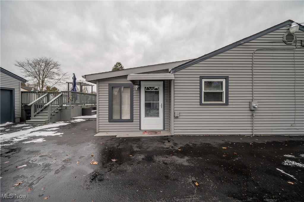 Photo of 121 Centervale Avenue, Boardman, OH 44512 (MLS # 5178007)