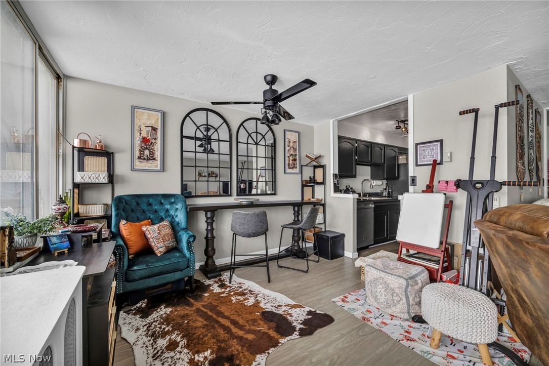 Carlyle Condos - Residential