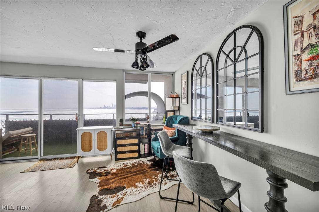 Carlyle Condos - Residential