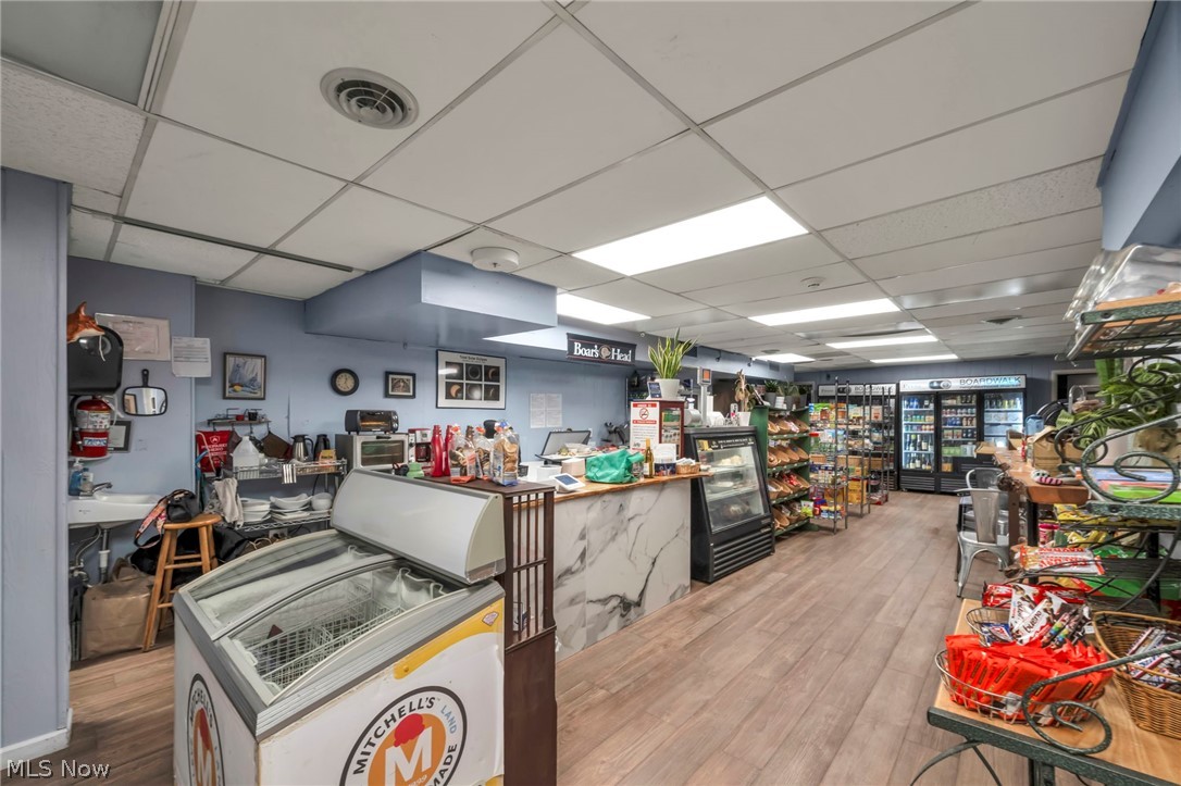 Carlyle Condos - Residential