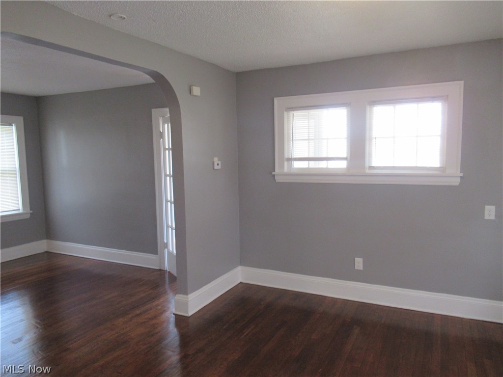 Maple Villa - Residential