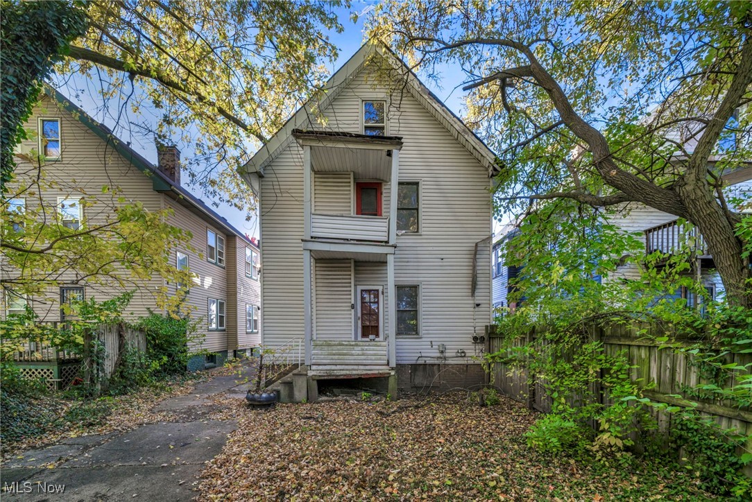 David J Crockers - Residential Income