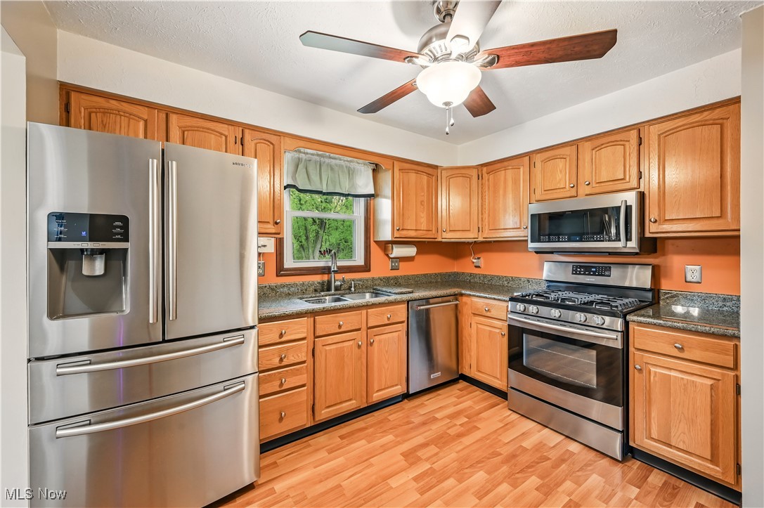 804 Cynthia Court, Niles, Ohio image 16