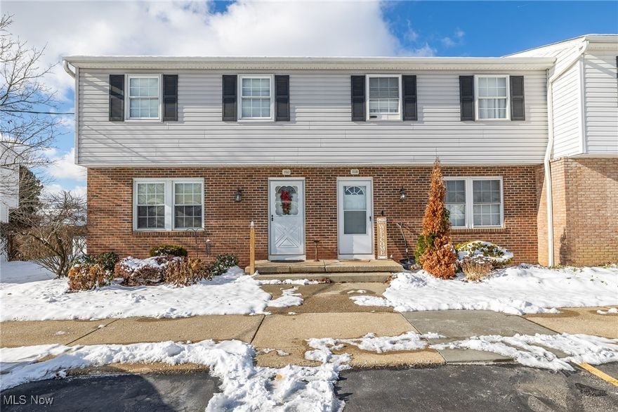 Updated townhouse (end unit) with 3 bedrooms, 1 1/2 baths, full basement with rec room * Mostly all oak woodwork throughout * Kitchen updated with Hickory Kraftmaid cabinets, pantry, laminate flooring, reverse osmosis filter system, all appliances * Large dining area * Living room with an accent shiplap wall, updated patio door to enclosed private patio and view of gorgeous sunsets * Updated 1/2 bath on 1st floor * 2nd floor has oversized primary suite with both a large wall closet and walk-in closet, crown molding * 2nd and 3rd bedrooms are both nice size * Updated full bath * Lower level has a nice rec room and laundry/utility/storage room, washer and dryer both stay * Newer windows that both top and bottom sashed tilt in for cleaning * Newer patio door * Roof 2011' and siding are covered by the association * HOA includes pool, pickleball courts, clubhouse and fishing pond * Basement waterproofed years ago by association * Seller is only the 2nd owner * Must see today!