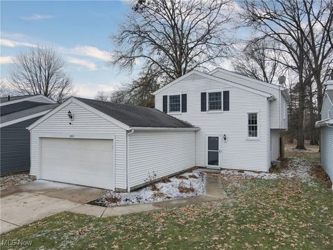 8838 Holly Lane, Olmsted Falls, OH 44138 - #: 5100046