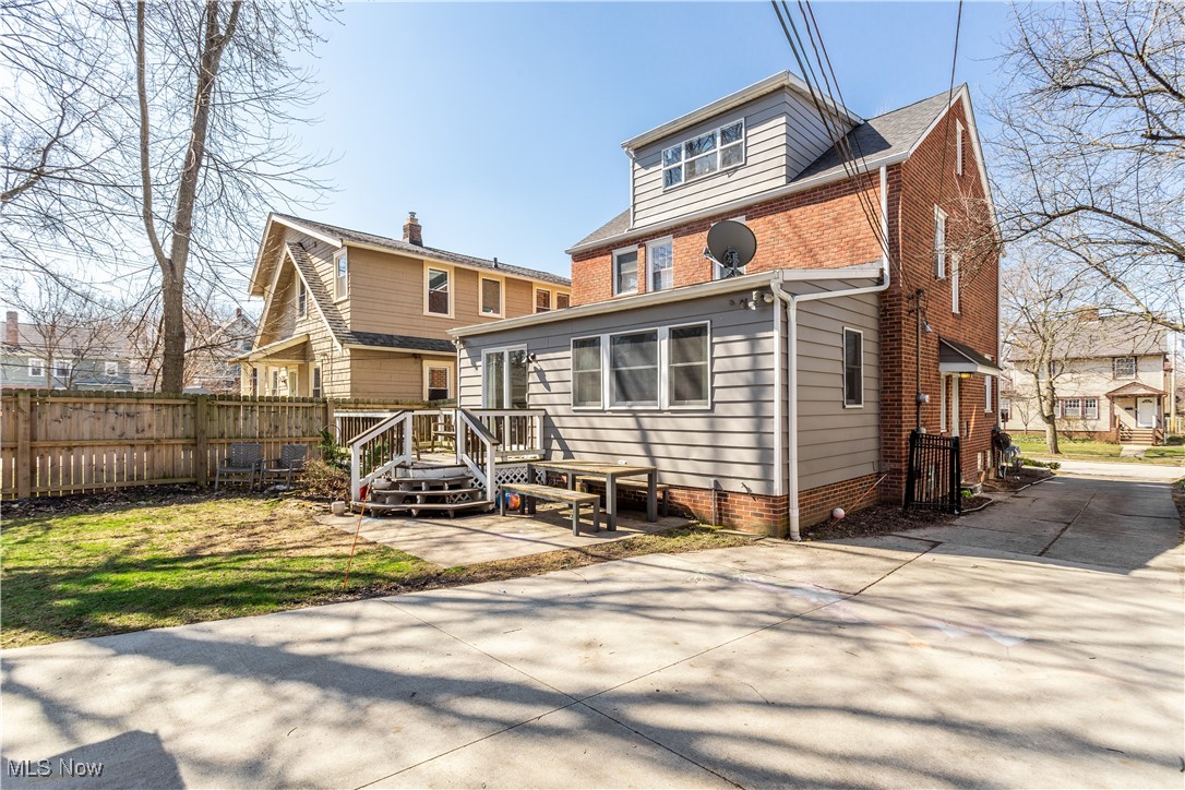 Cleveland Heights, Ohio 44118, United States, 4 Bedrooms Bedrooms, ,2 BathroomsBathrooms,Residential,Active,178631