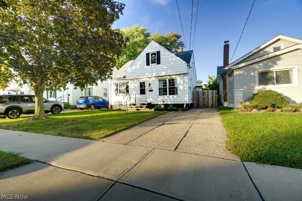 395 E 324th Street