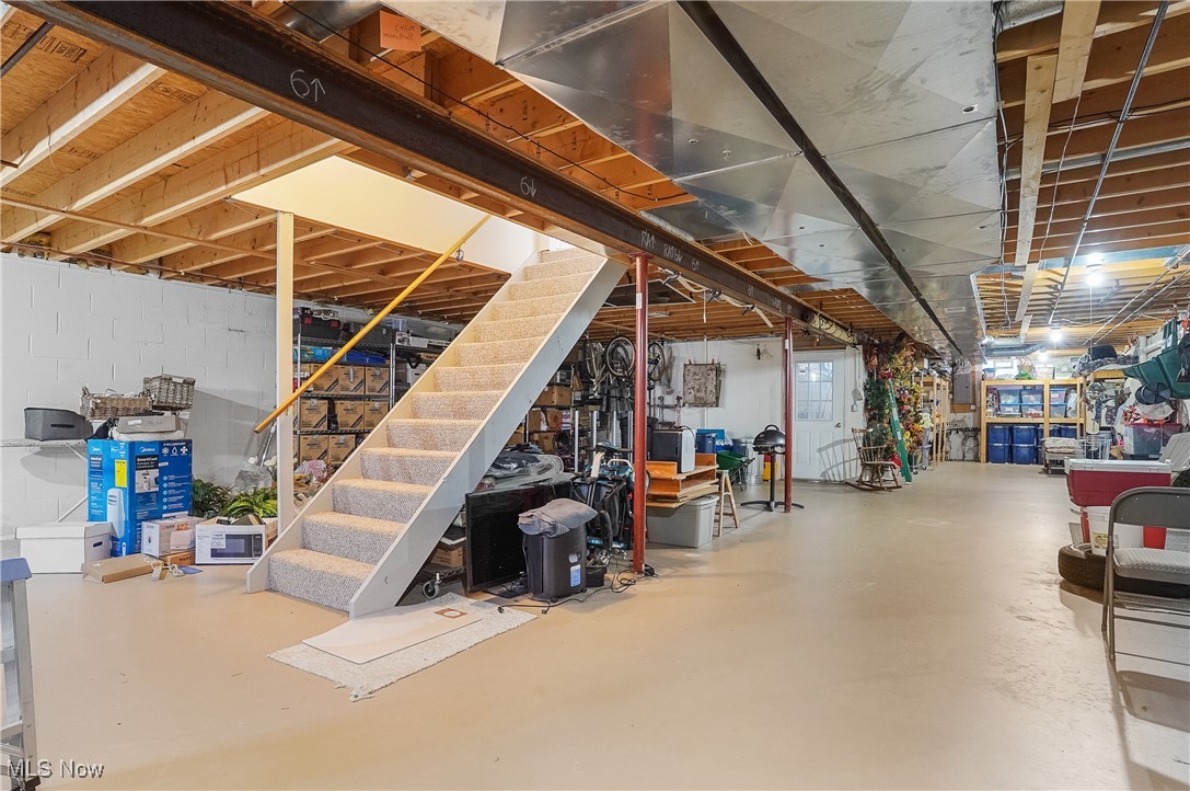 Fox Den 1 - Residential