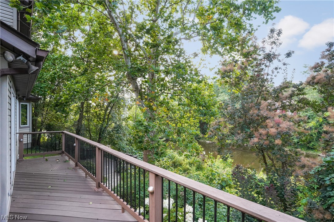 Cuyahoga River Estate - Residential