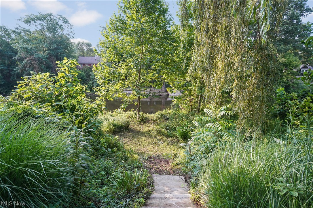 Cuyahoga River Estate - Residential