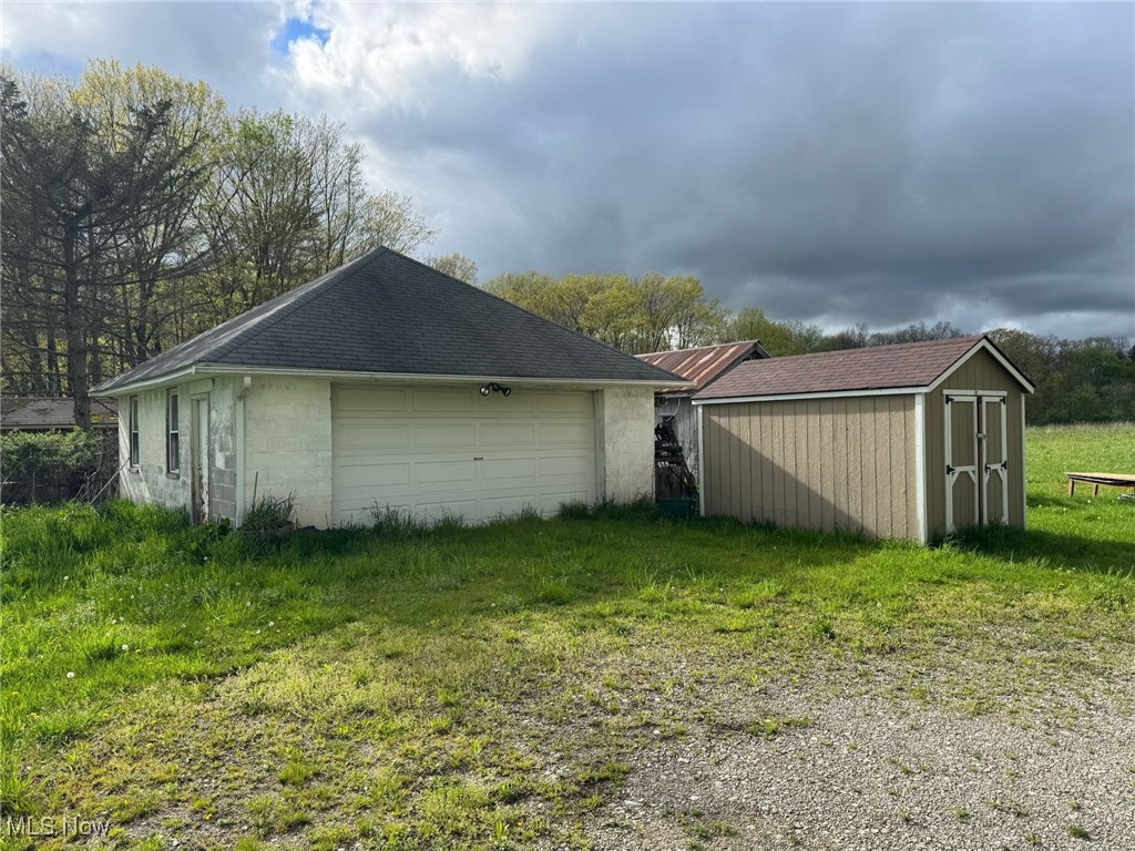 11836 Aquilla Road, Chardon, Ohio image 6