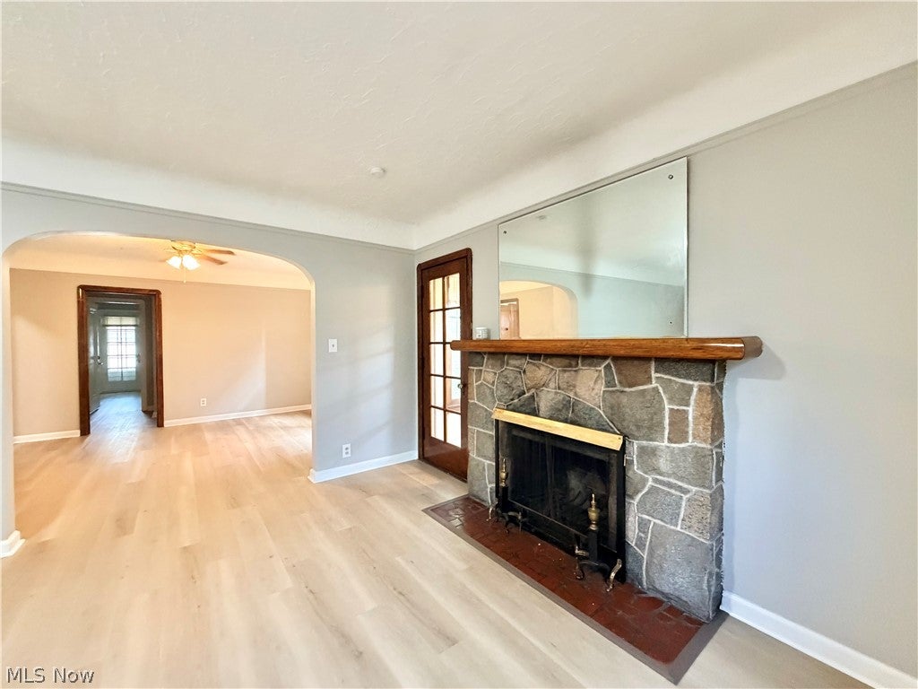 1537 Genesee Road