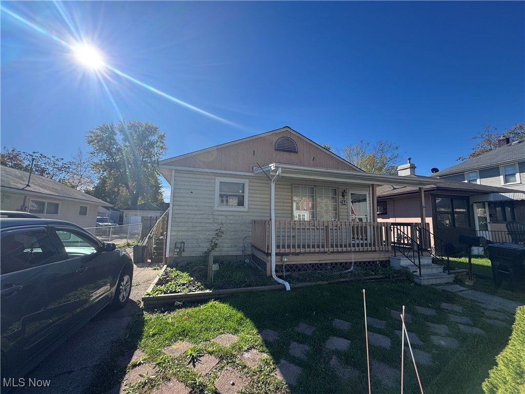 Photo of 244 13th Street, Elyria, OH 44035 (MLS # 5168002)