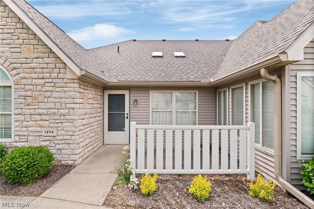 Abbey Glen Condos - Residential