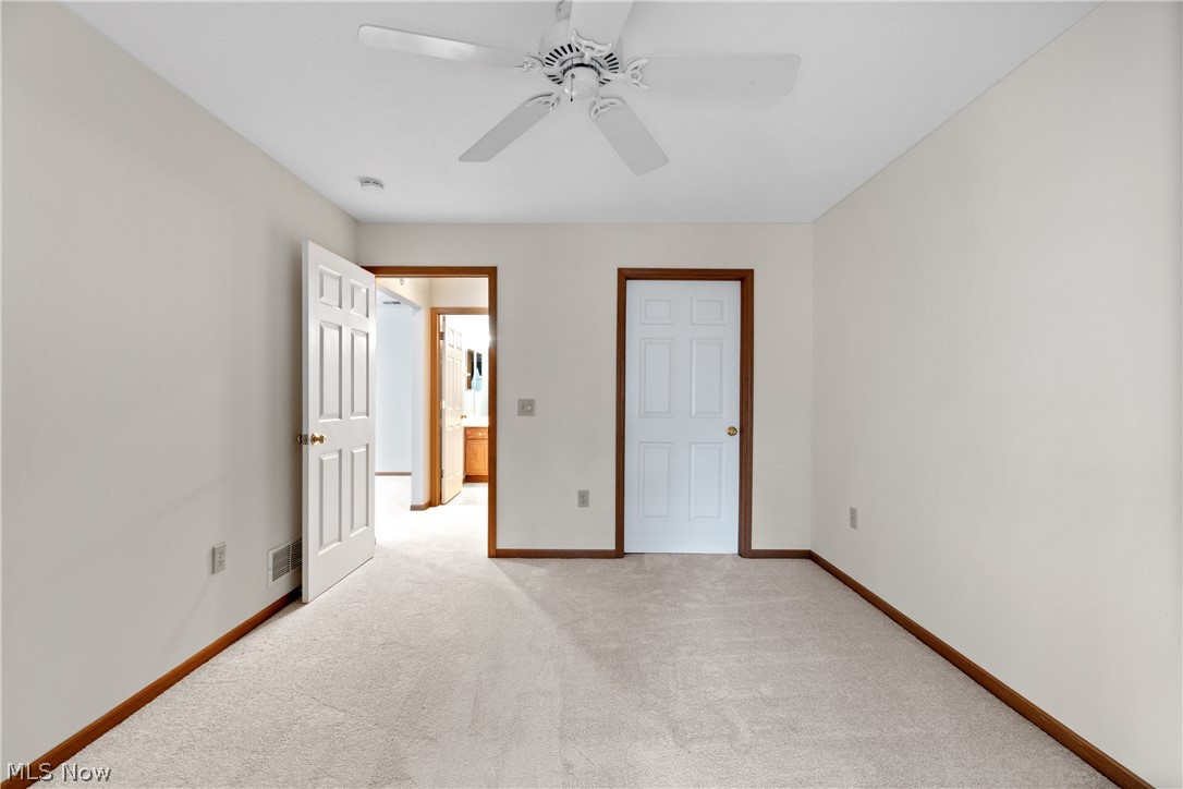 Abbey Glen Condos - Residential