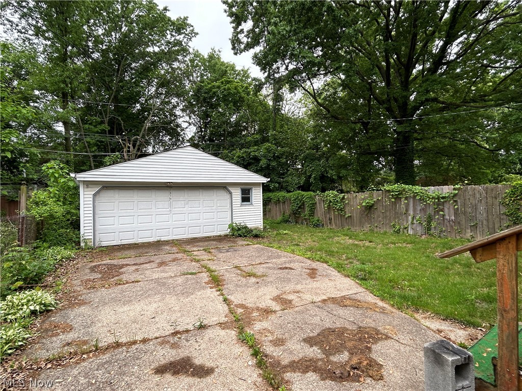 C E Boltons - Residential