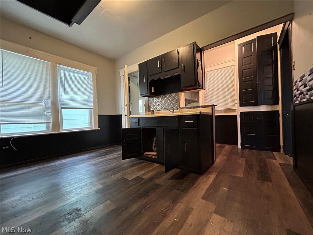 C E Boltons - Residential