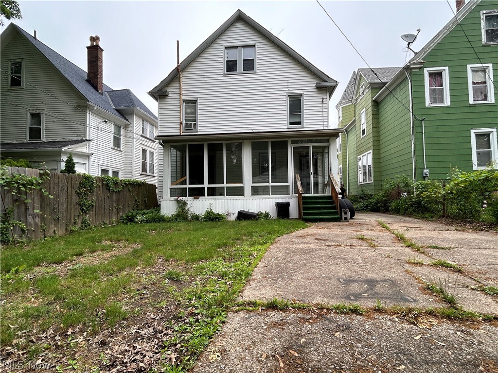 C E Boltons - Residential