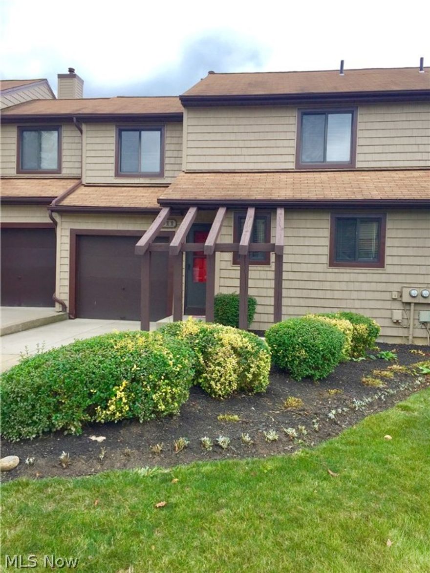 BEAUTIFULLY REMODELED TOWNHOME.  WHITE SHAKER SELF CLOSING KITCHEN CABINETS WITH TILED BACKSPLASH AND GRANITE COUNTERTOPS.  ALL NEW STAINLESS STEEL APPLIANCES AND 12 X 24 CERAMIC TILE FLOORING.  THE KITCHEN IS BRIGHT WITH SLIDING DOORS TO A PRIVATE PATIO AREA.
BOTH BATHROOMS HAVE BEEN REMODELED WITH NEW VANITIES, SINKS, FAUCETS, COMMODES, CERAMIC FLOORING AND NEW TUB SURROUND IN THE UPSTAIRS FULL BATH. ALL NEW INTERIOR DOORS, TRIM AND BASEBOARDS.   NEW LIGHTING FIXTURES THROUGH OUT, NEW CARPET AND NEWLY PAINTED.   THIS HOME HAS A FULL BASEMENT WITH WASHER/DRYER HOOK UPS A ONE CAR ATTACHED GARAGE WITH OPENER.
