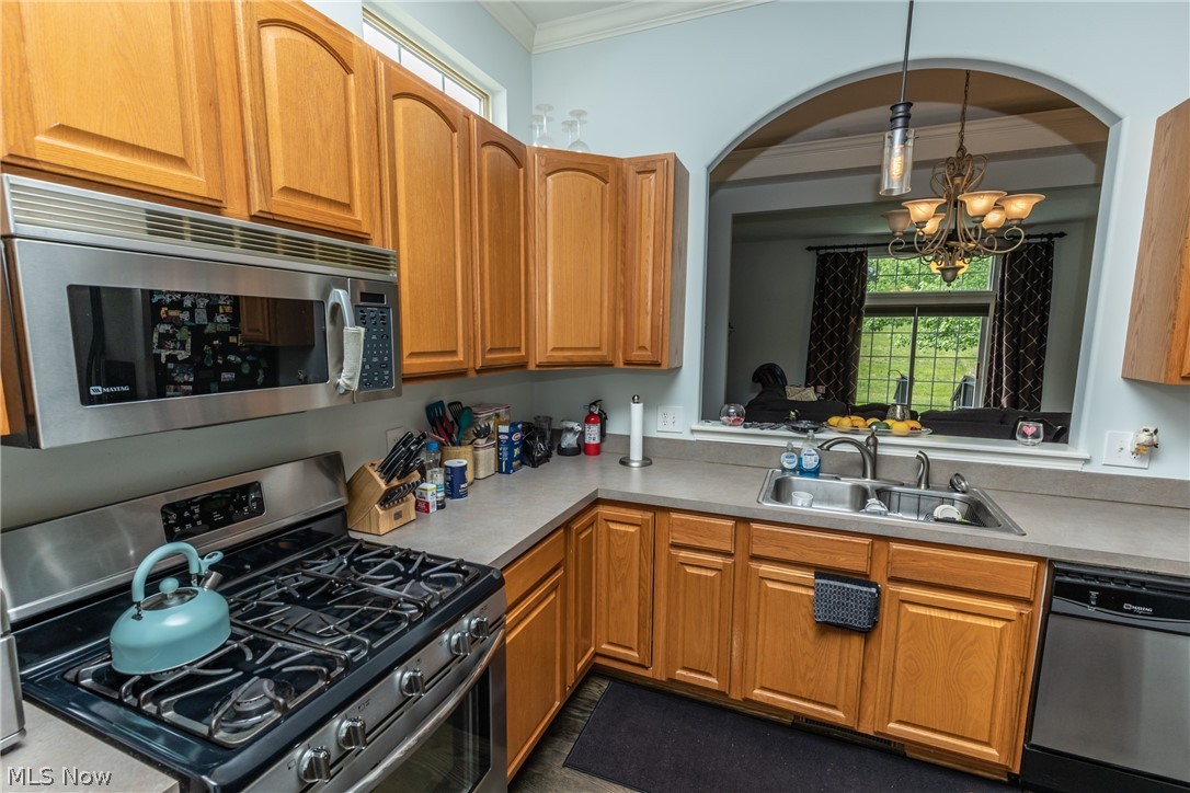 Brook Hollow Preserve - Residential