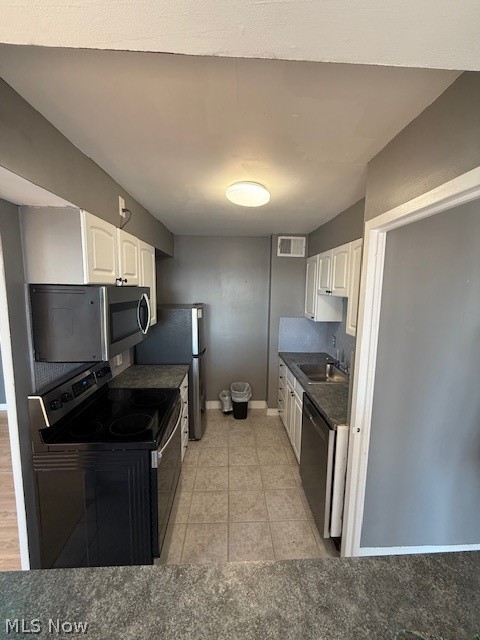 Lake House Condo - Residential