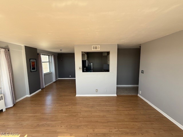 Lake House Condo - Residential