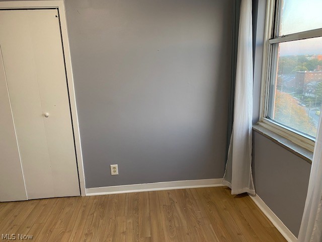 Lake House Condo - Residential