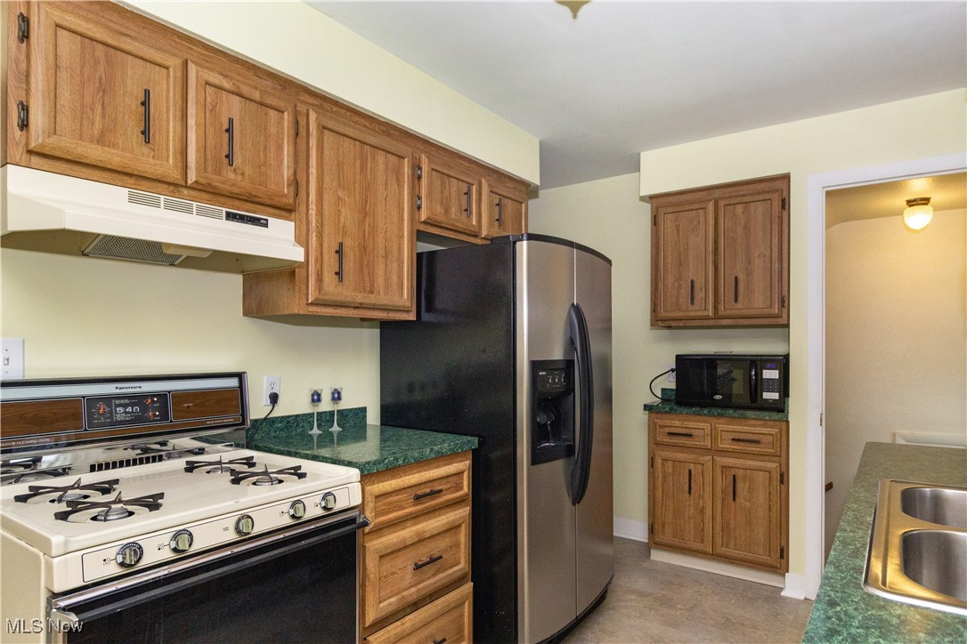 3307 Dellwood