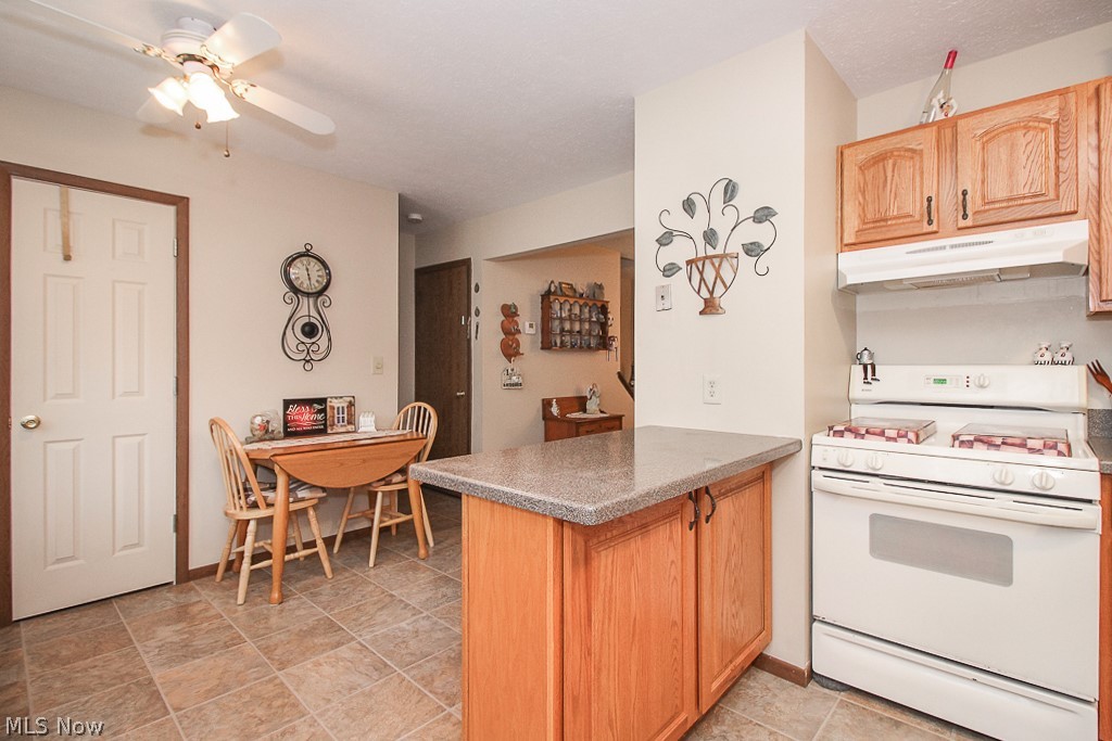 Chapel Dale Condo - Residential