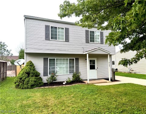 Homes For Sale - 2107 Randall Street<br/> Lorain, OH 44052