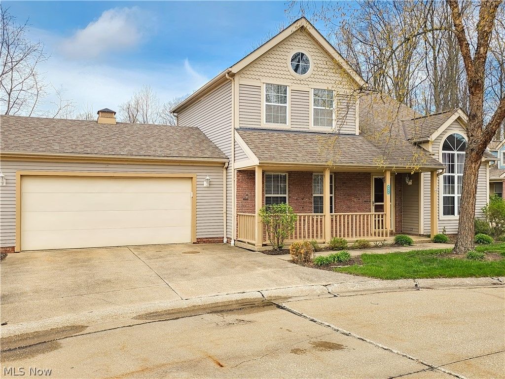 Photo of 8633 Redtail Court, Macedonia, OH 44056 (MLS # 5201429)