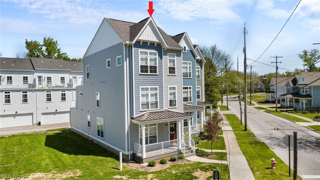 Photo of 12203 Ashbury Avenue, Cleveland, OH 44106 (MLS # 5207234)
