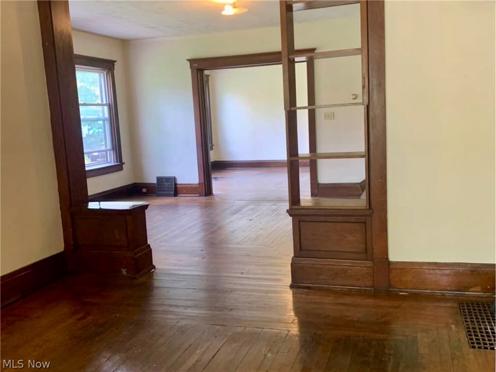 City/Youngstown - Residential Income