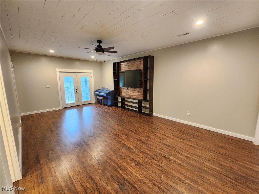 George Jacksons Sub - Residential