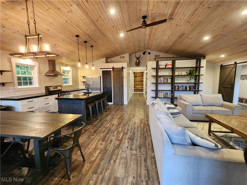 George Jacksons Sub - Residential