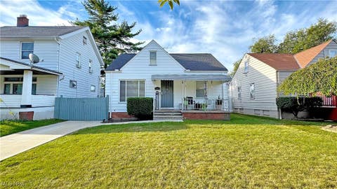 Photo for 13313 Highlandview Avenue