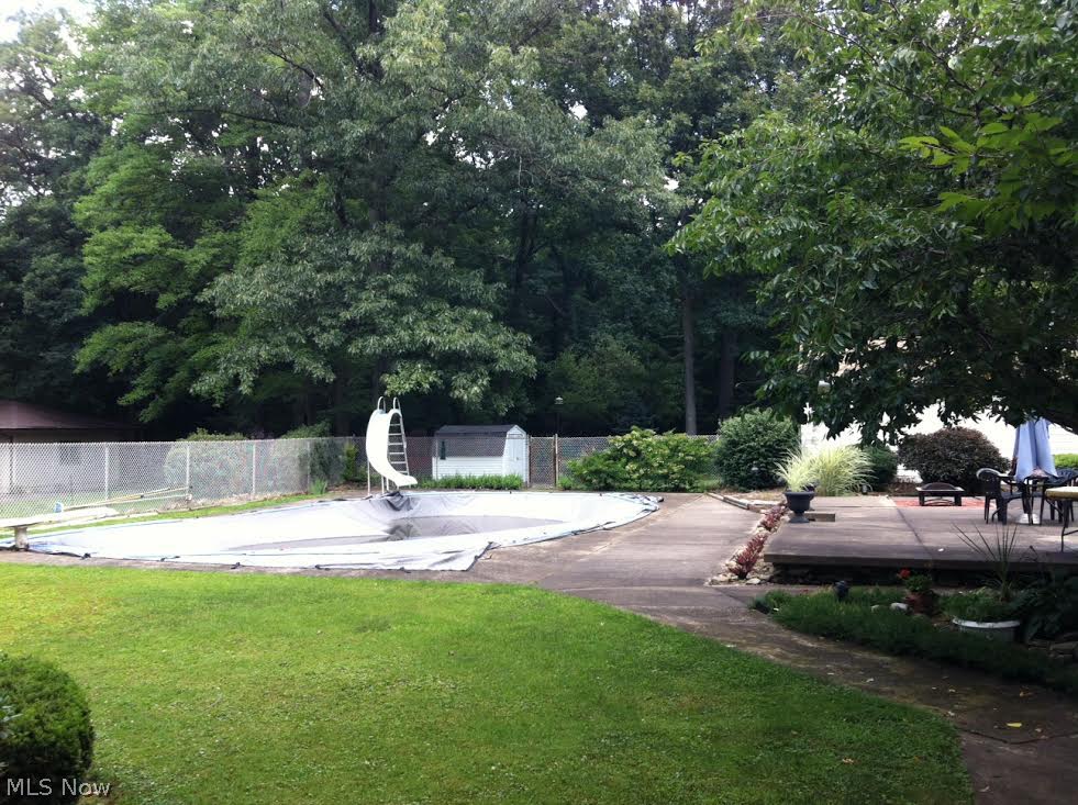 Howland Spgs - Residential