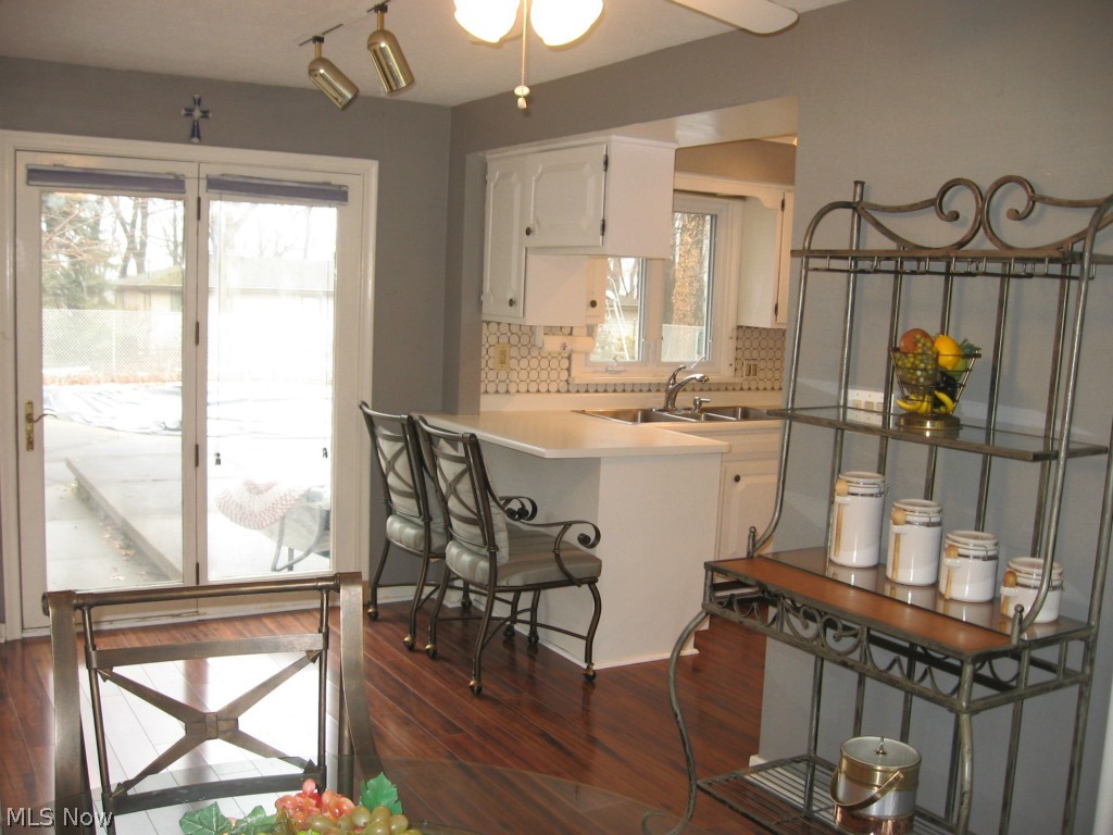 Howland Spgs - Residential