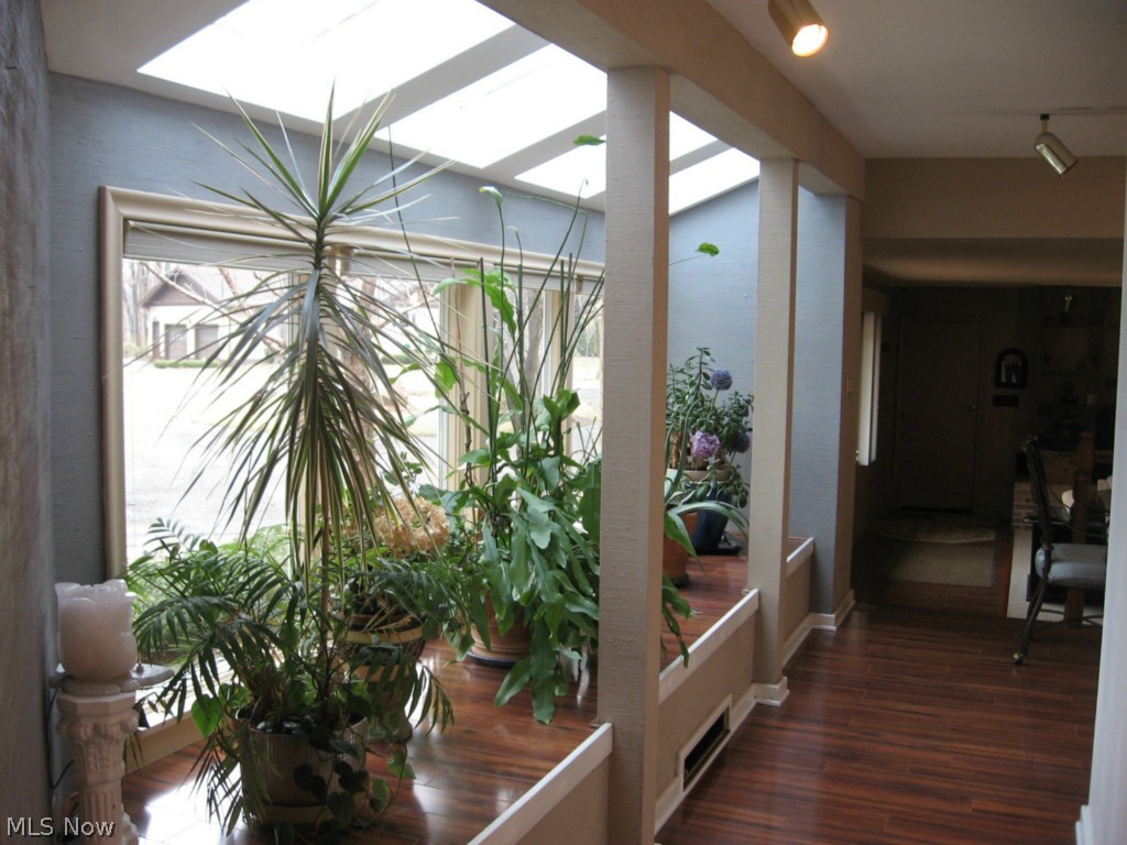 Howland Spgs - Residential