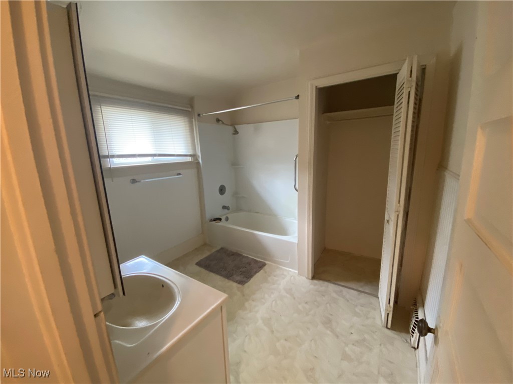 Elmwood Heights - Residential Income