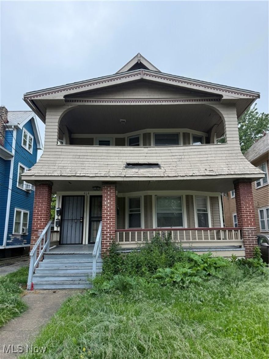 Come see this oversized 2 bedroom 1 bath second floor unit with fridge and stove. Located on the Lakeshore of Cleveland, Ohio, just minutes from freeway access, Lake Erie and downtown. Don't miss this one schedule your showing with the listing agent today. Rental requirements:Credit score of 600+. 500 - 600 is considered conditional.Less than 3 items in collections, excluding student loan and medical. Monthly income of 2.5 times the amount of the monthly rent.Thorough Eviction Check. $50 Non Refundable App Fee for all Adults who will be occupying the property.Applications can only be completed online.Typical Security Deposit equivalent to one months rent, pending results of background checks. Tenants must have the electric and gas transferred into their name and obtain renters insurance prior to receiving keys to the property.This property accepts housing choice vouchers.