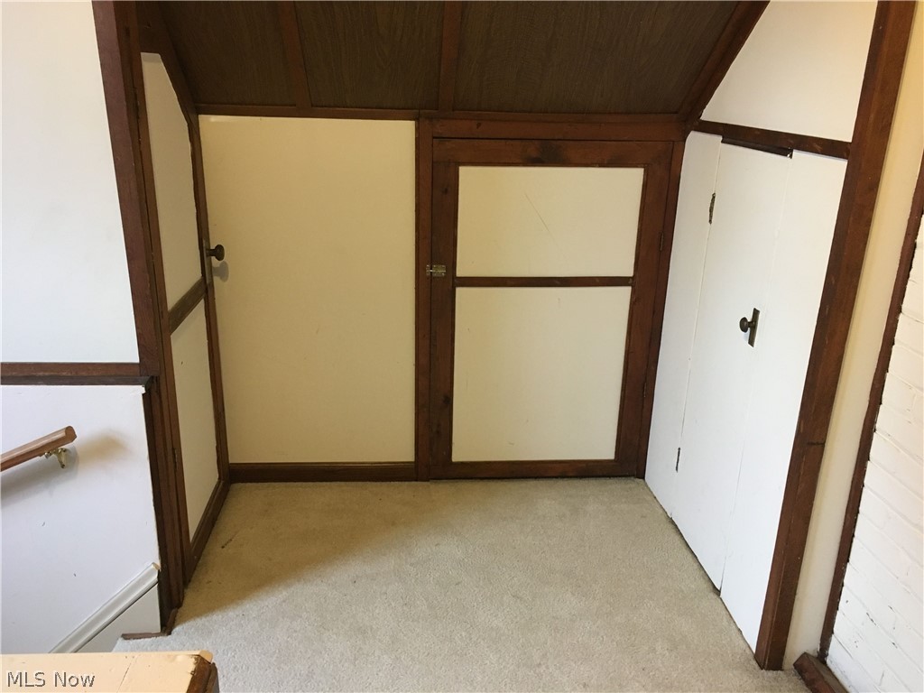 Utopia Beach - Residential Lease