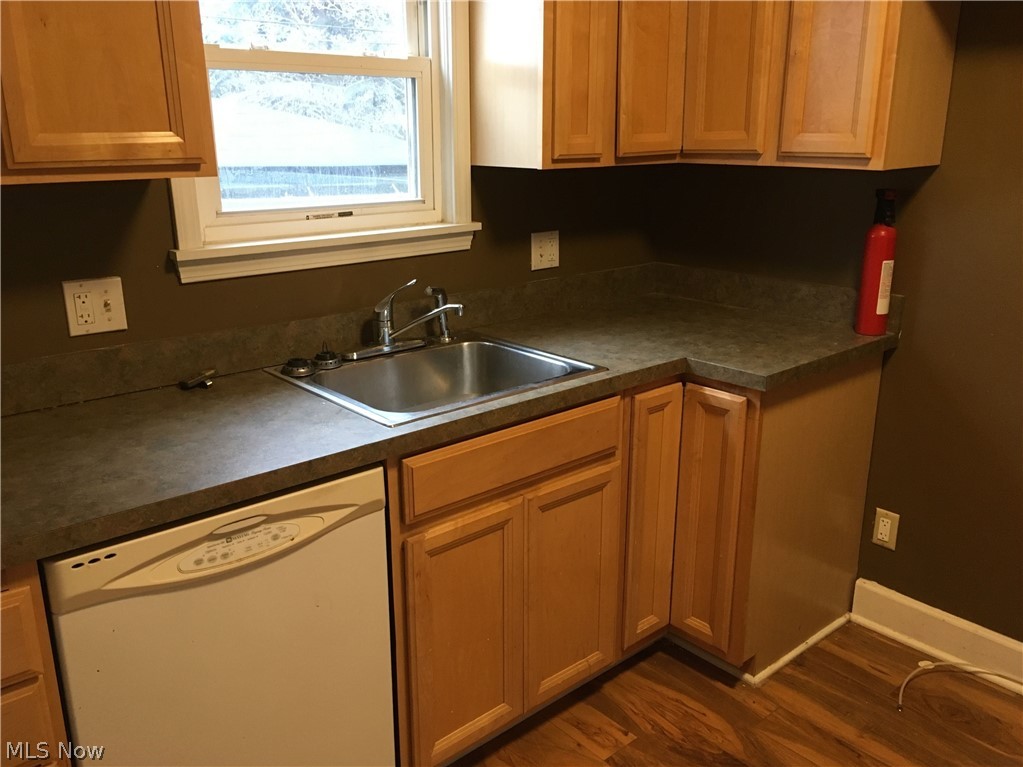 Utopia Beach - Residential Lease