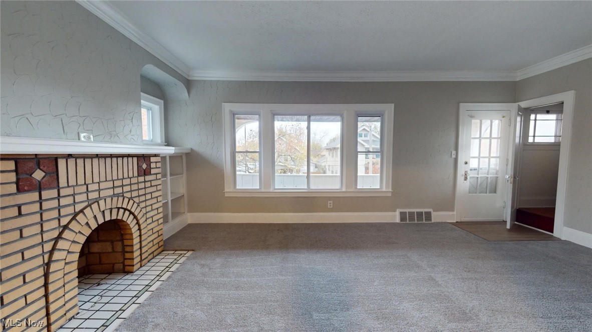 Halloway - Residential Income