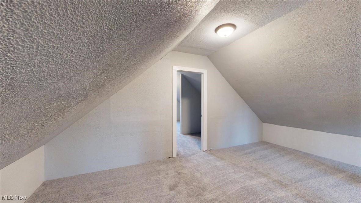 Halloway - Residential Income